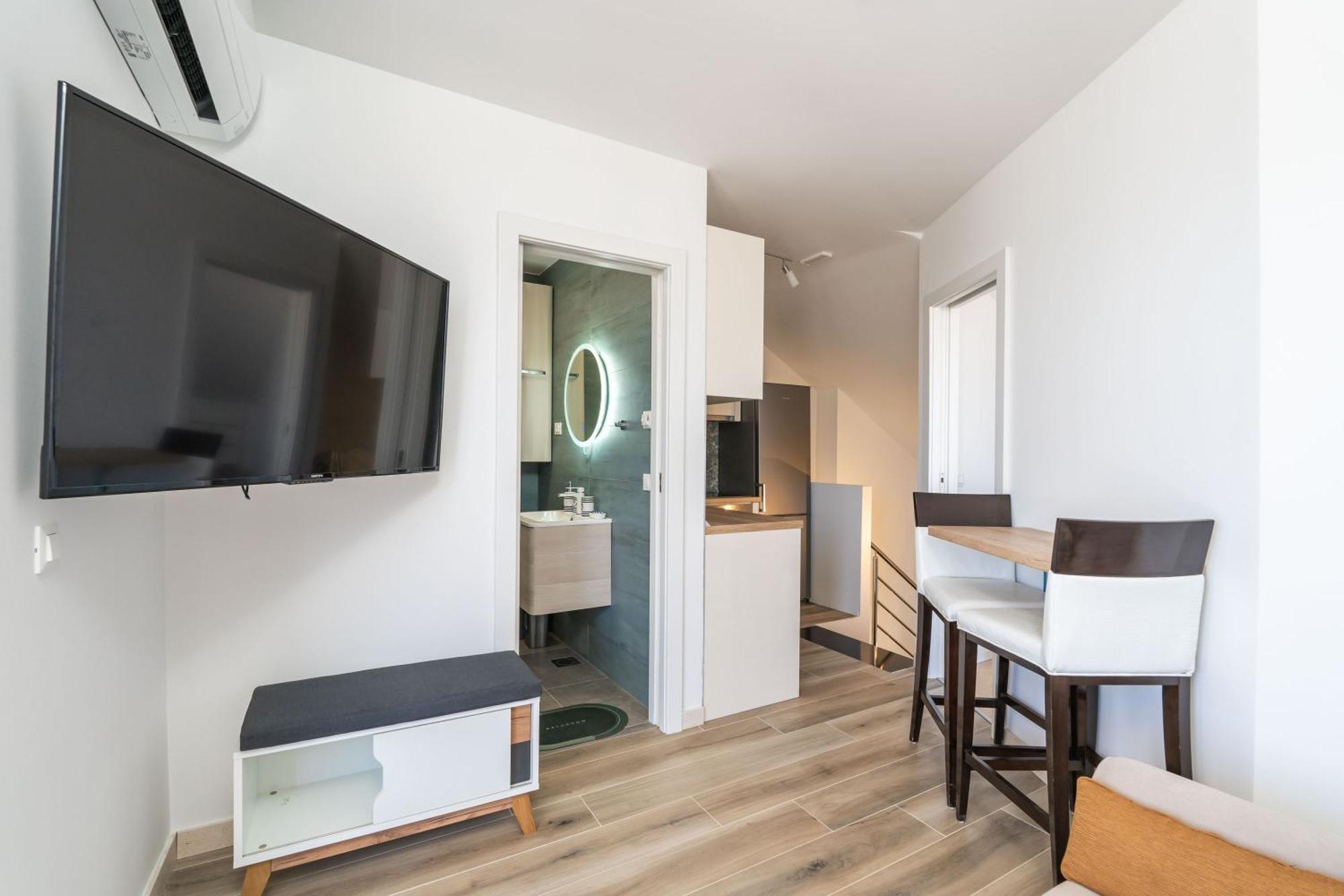 The Panoramic View Penthouse Apartment Sweet Petite ドゥブロブニク エクステリア 写真
